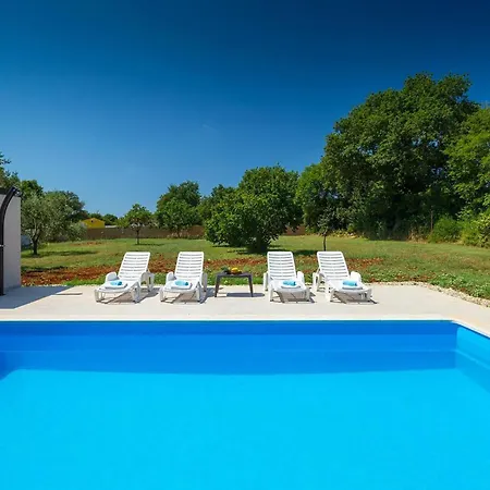 Holiday home Nezakcij *